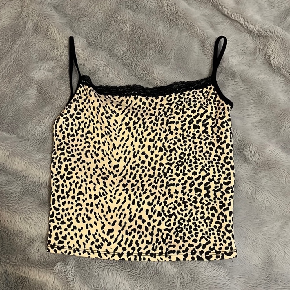 SHEIN Cheetah Top